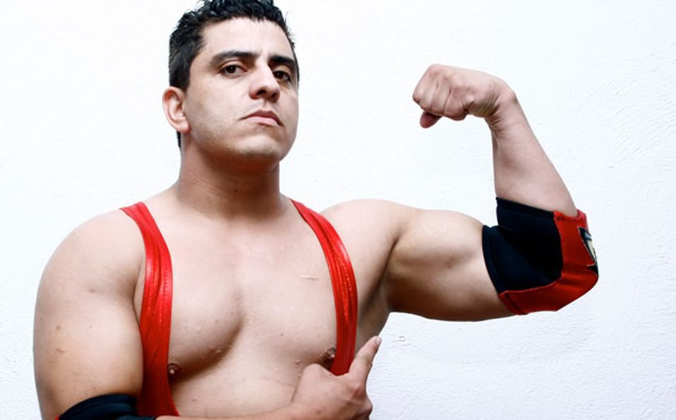 Inside the Ring with Joe Líder: The Exciting Journey of a Lucha Libre Legend